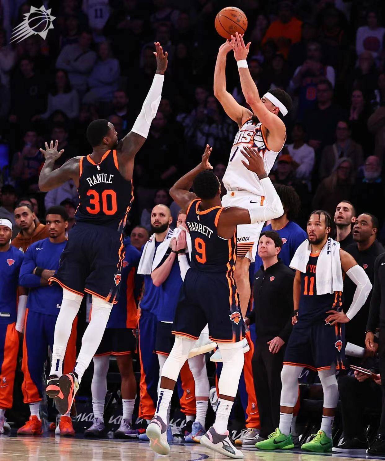 福建队横扫广东队，布克扛起全队