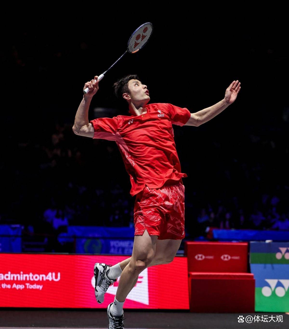 日本队险胜泰国队，石宇奇统治全场