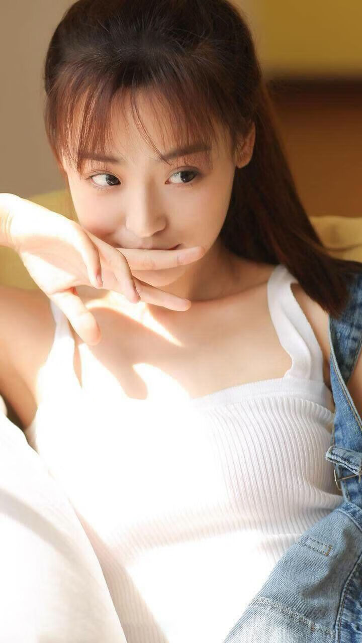 当篮球场化身银石赛道，一波流进攻如何像完美单圈般终结悬念