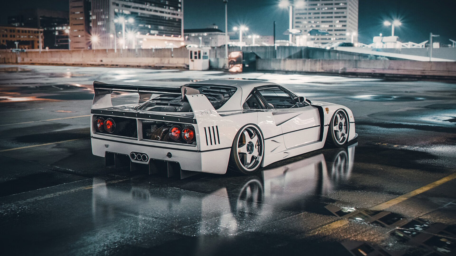 黑色乐章，阿劳霍在F1年度争冠之夜的完美独奏