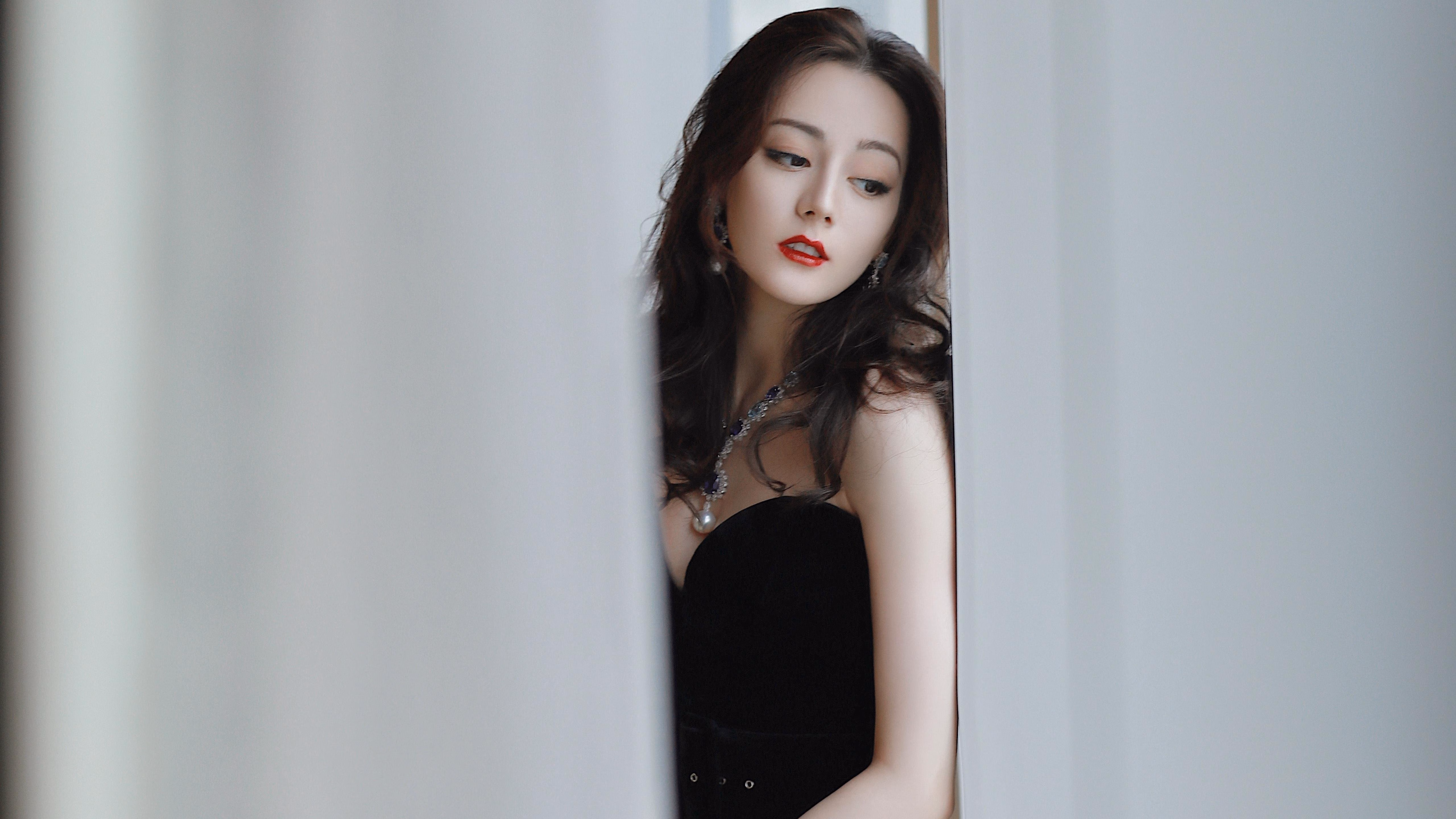 金线与夜色，奥运关键战，内马尔如何撕裂钢铁防线？