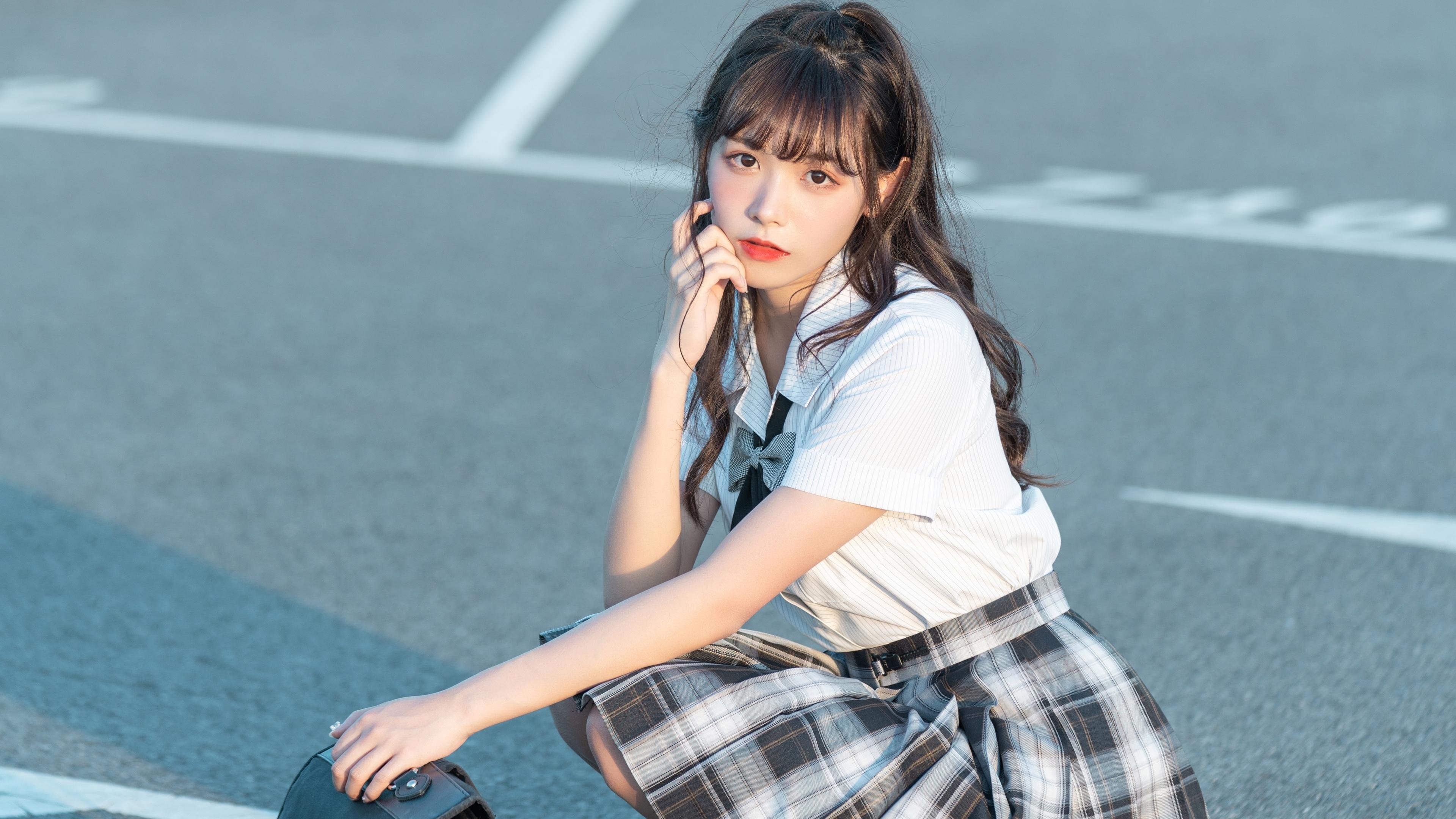 我们先来扩展思维,构思一个能够统摄这些关键词的标题