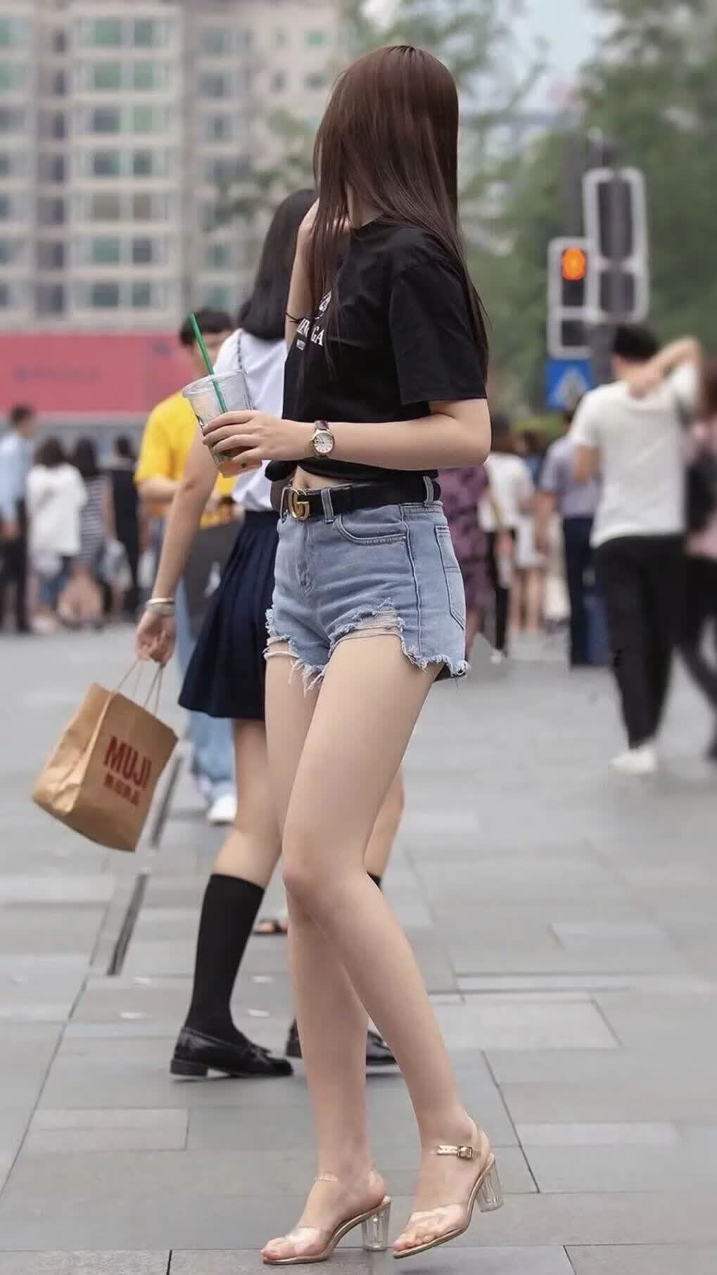 冰与火之歌,美加墨之夜,捷克铁骑踏碎郁金香,穆西亚拉独舞领奏日耳曼战车